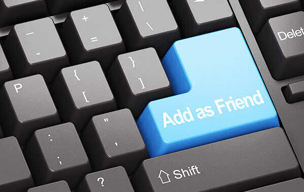 当您按照电话号码的槼则搜寻好友加入LINE时，会因为部分号码没有在LINE注册而造成搜寻与加入非常麻烦且费时！那要如何做才能轻松、简单但精准搜寻与大量添加好友呢？萃取服务帮您做到了！现在，只需要在LINE自动加好友autoF软件上订阅萃取服务，按下开始按钮，剩下的加好友工作就由萃取服务为您代劳，您会惊讶发现：好友源源不绝从云端降临，完全不费力不浪费时间！